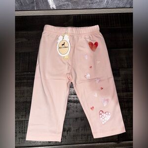 Doe a Dear Valentine's Day legging SZ 2 T